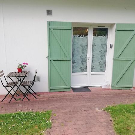 Appartement De Plain Pied Dans La Verdure Yerres ภายนอก รูปภาพ