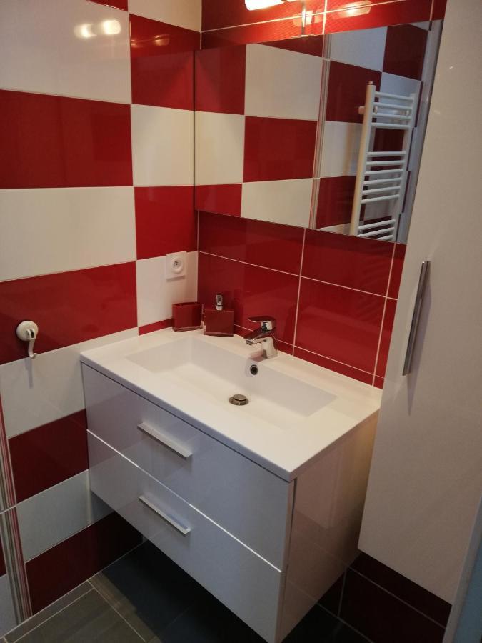 Appartement De Plain Pied Dans La Verdure Yerres ภายนอก รูปภาพ