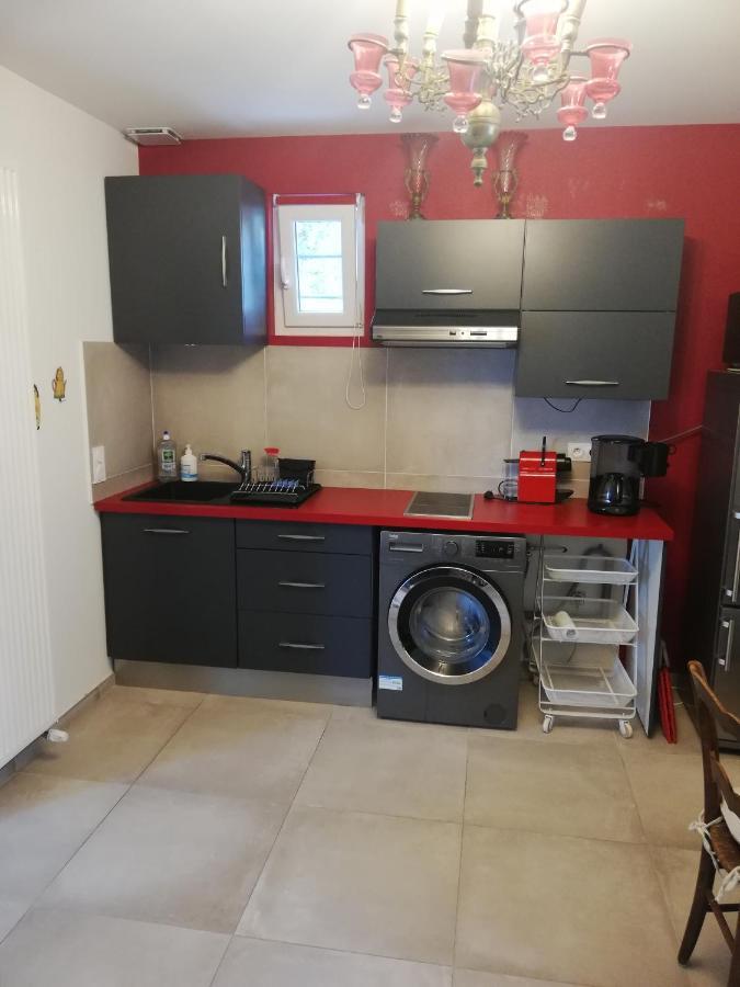 Appartement De Plain Pied Dans La Verdure Yerres ภายนอก รูปภาพ