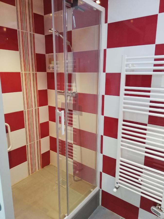 Appartement De Plain Pied Dans La Verdure Yerres ภายนอก รูปภาพ